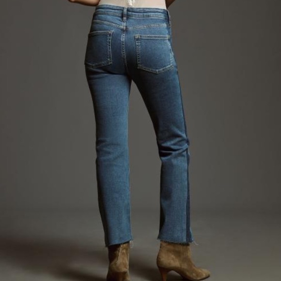 Pilcro Yaya mid rise cropped kick flare Jeans. Two tone seams - Picture 2 of 13
